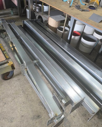 苗栗房屋擴建工程, 苗栗蓋鐵皮屋, 苗栗鐵屋工程, 苗栗頂樓加蓋, 苗栗陽台外推, 苗栗小坪數鐵皮屋搭建, 苗栗鐵皮屋施工, 苗栗鐵皮屋搭建, 苗栗鐵工廠, 苗栗鐵皮屋頂隔熱, 苗栗鐵皮廠房興建