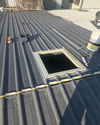 苗栗日式屋瓦翻修工程, 苗栗屋瓦施工, 苗栗屋瓦翻修, 苗栗浪板施工, 苗栗屋頂浪板更換, 苗栗樓頂加蓋, 苗栗頂樓加蓋, 苗栗屋頂加蓋推薦, 
                        苗栗頂樓加蓋, 苗栗增建工程, 苗栗鐵皮屋頂樓加蓋, 苗栗鋼構鐵皮屋搭建, 苗栗鐵皮屋施工, 苗栗鐵皮屋搭建, 苗栗鐵工廠, 苗栗鐵皮屋隔熱